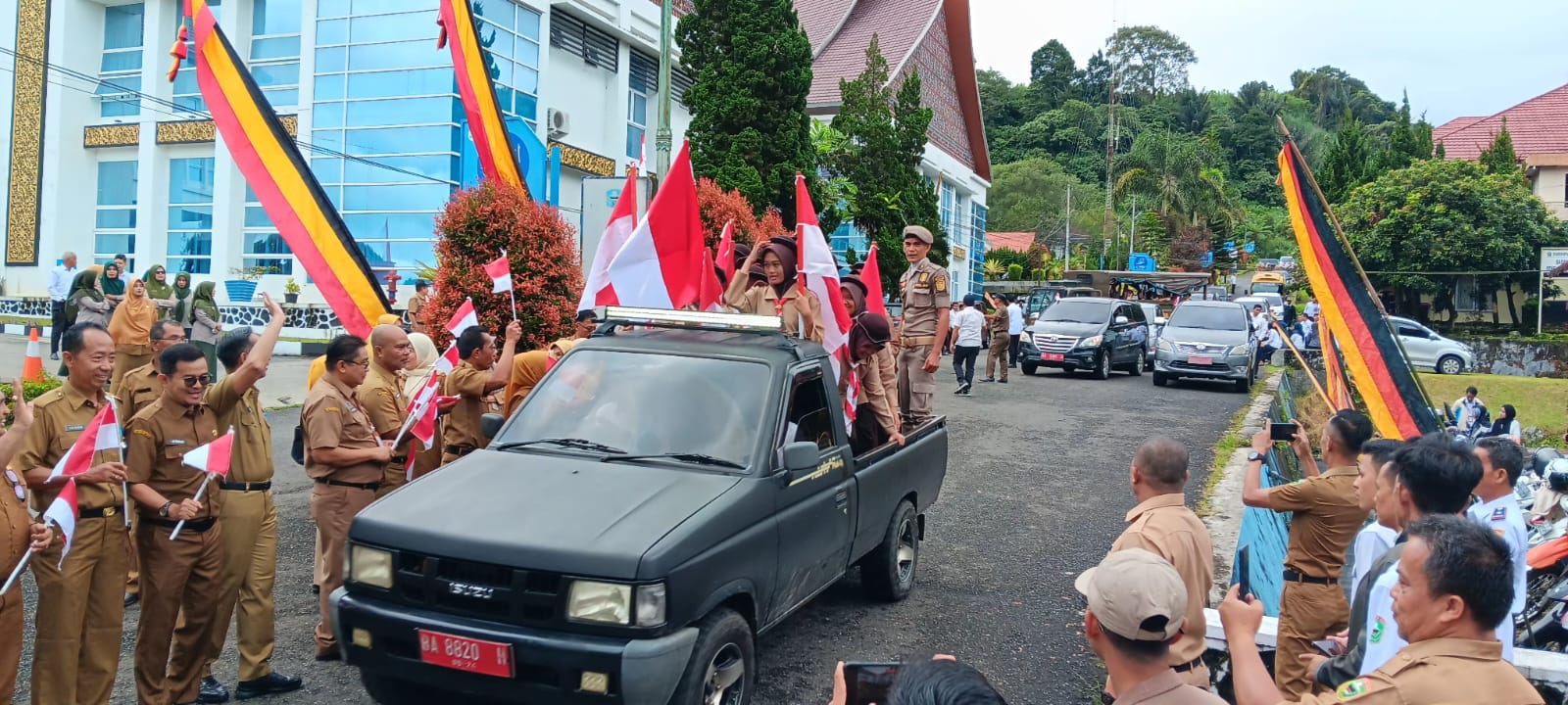 Pembagian_bendera_2024_(14)