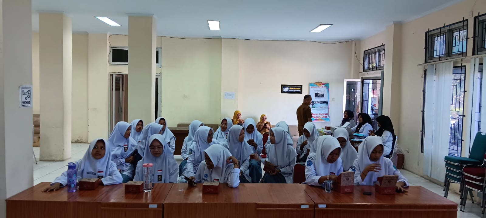 Kesbangpol Gelar Sosialisasi Pendidikan Politik bagi Bagi Pemilih Pemula
