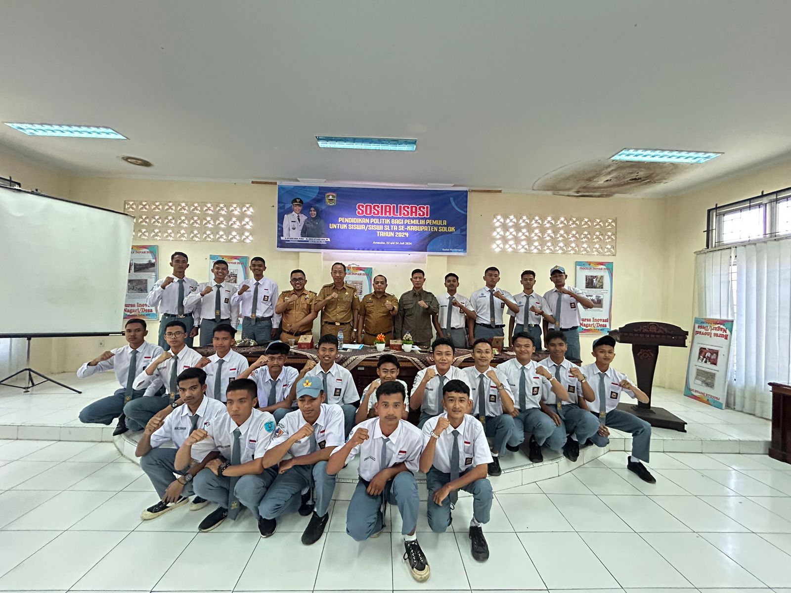 Kesbangpol Gelar Sosialisasi Pendidikan Politik bagi Bagi Pemilih Pemula