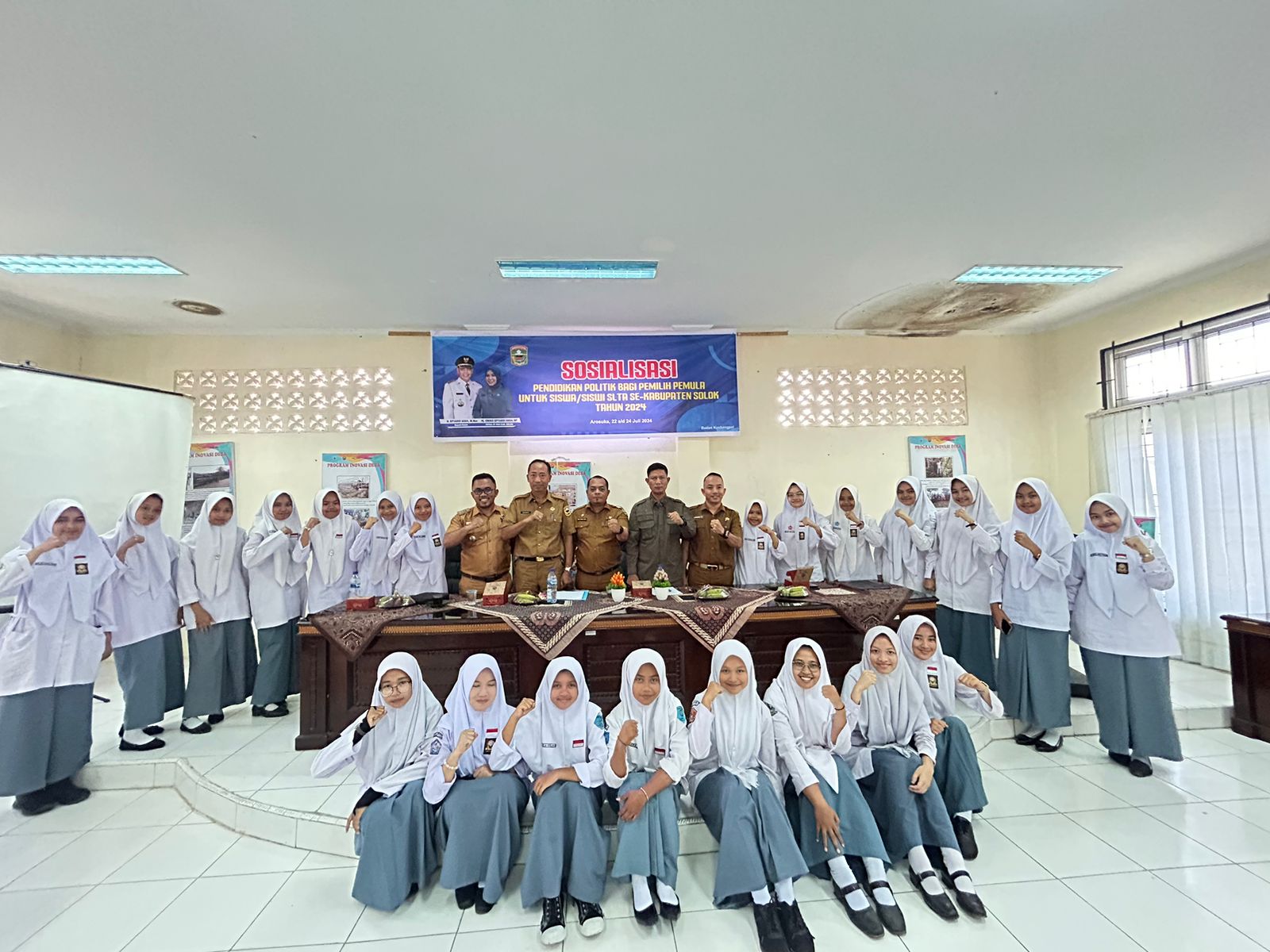 Kesbangpol Gelar Sosialisasi Pendidikan Politik bagi Bagi Pemilih Pemula